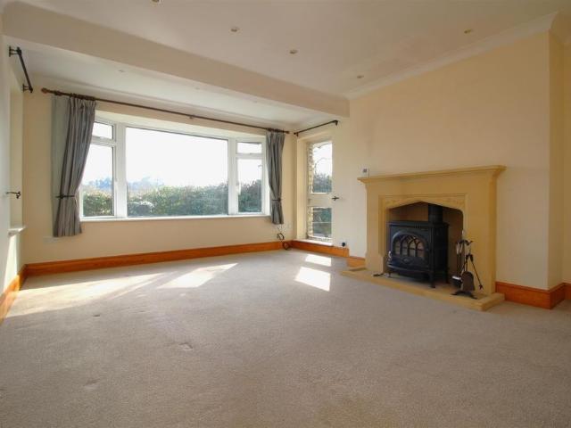 House for rent in City Centre, Feckenham