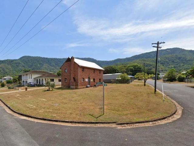 House for sale in Cairns, Queensland