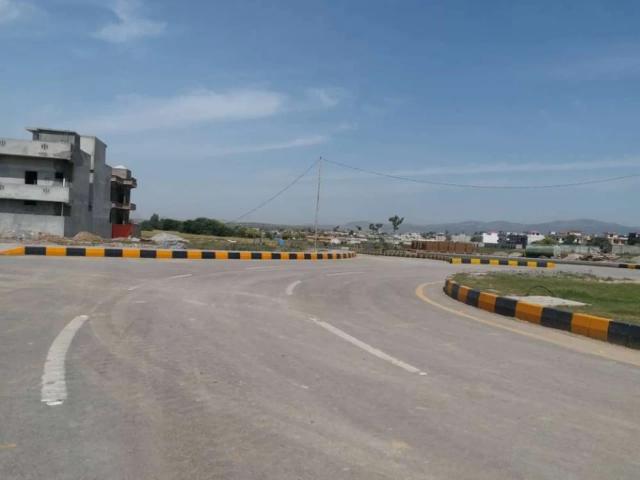 Land for sale in Islamabad