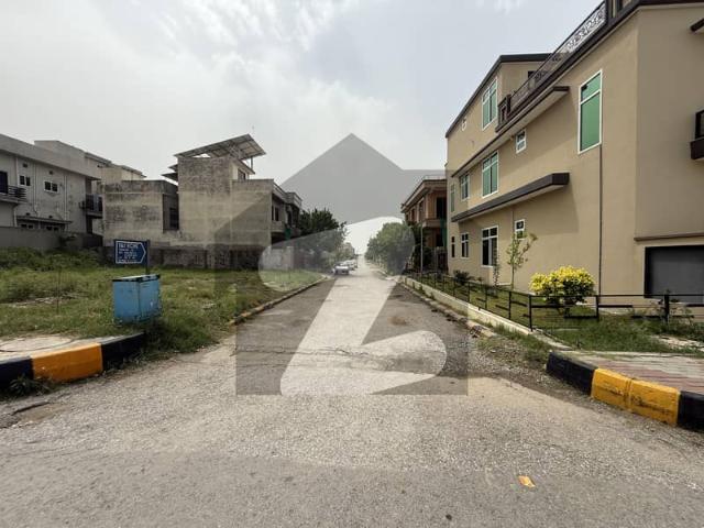 Property for sale in Islamabad