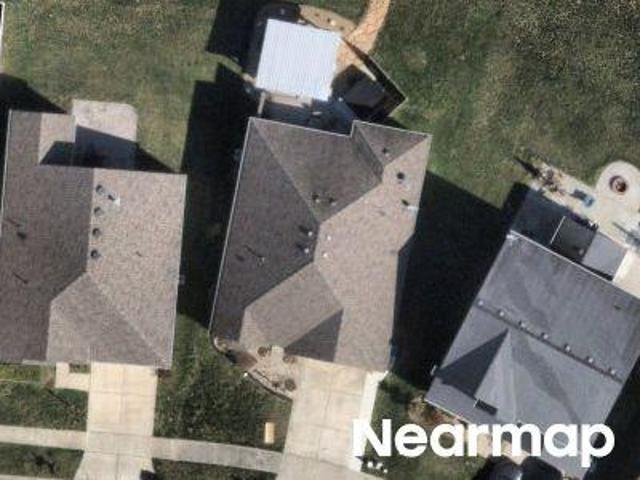 House for sale in Roselawn, Ohio