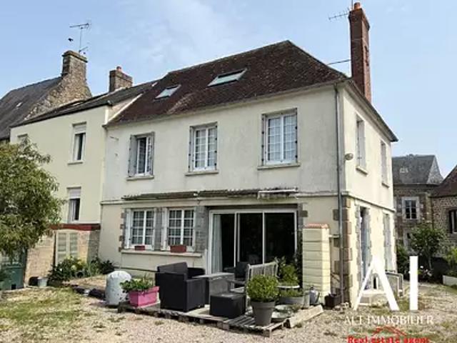 Maison vente à Caen, Normandie