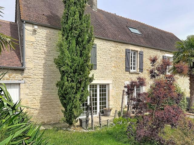 Maison vente à Caen, Normandie