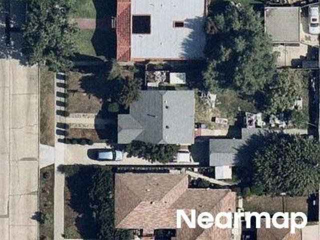 House for sale in Long Beach House for sale in Long Beach