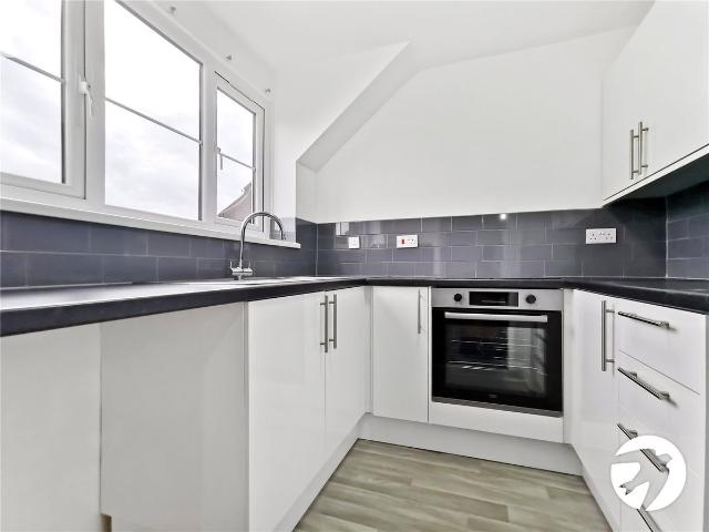 Apartment for rent in Monks Orchard, Kent