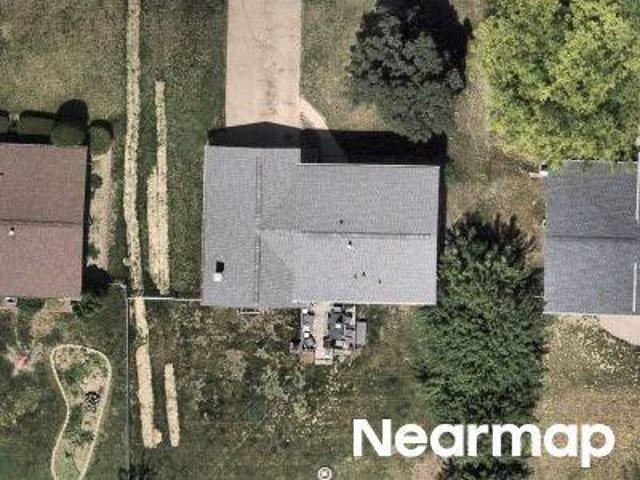 House for sale in Linn, Iowa