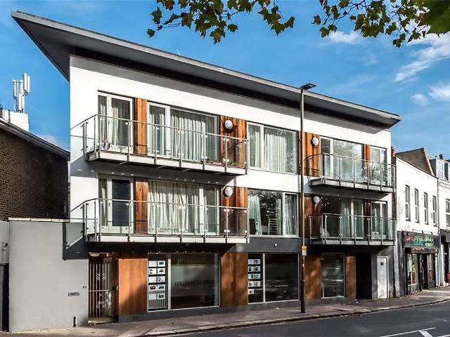Apartment for rent in Clapham Junction, Greater London