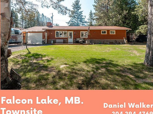 House for sale in East St. Paul, Manitoba