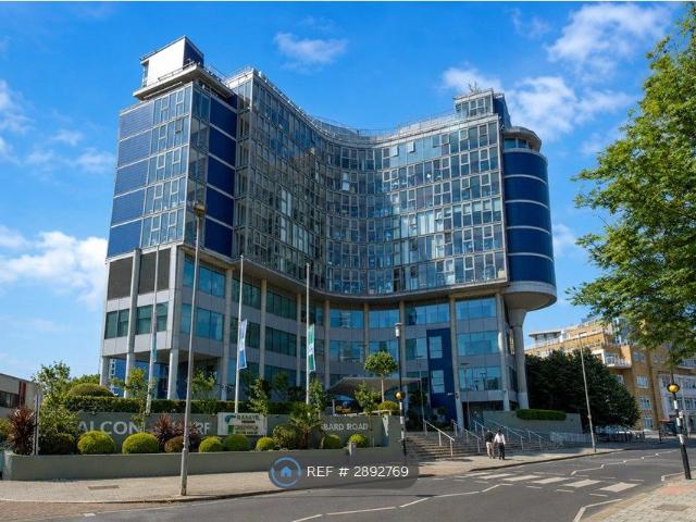 Apartment for rent in Battersea, Greater London