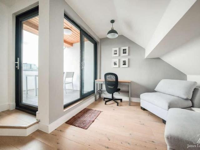 Townhouse for rent in Jewellery Quarter, Isle Of Man