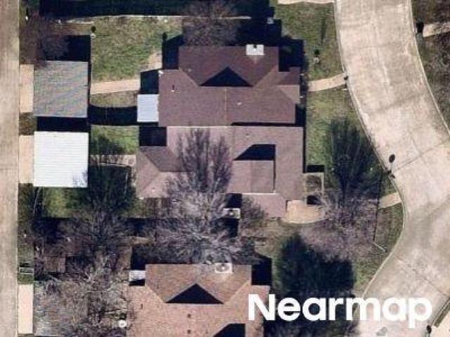 House for sale in Arlington