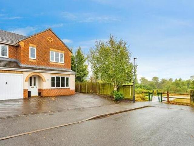 House for sale in East Midlands