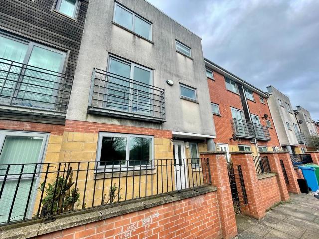 House for rent in Georgia, Greater Manchester