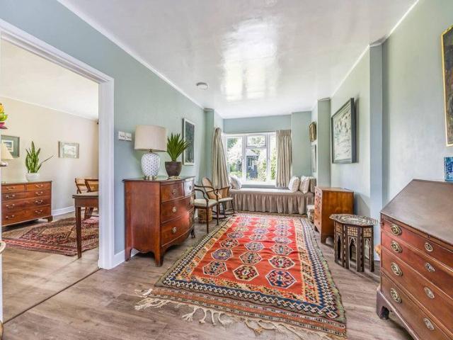 House for rent in Mid Lavant, Chichester