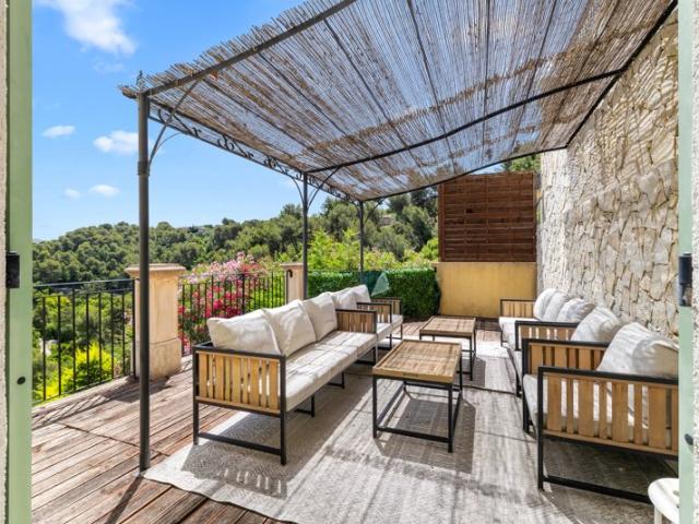 Maison vente à Nice, Falicon