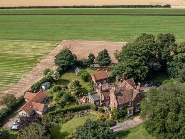 House for sale in Key Street, Suffolk