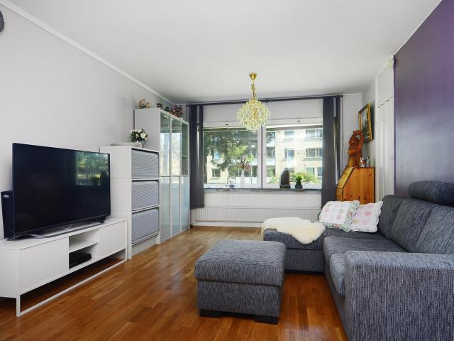 Bostadsrätt till salu i Stockholm, Skärholmen