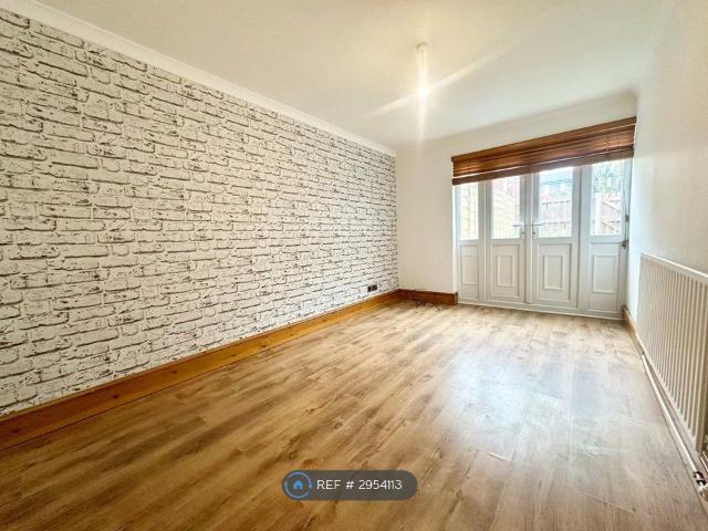 House for rent in Kitt Green, Wigan