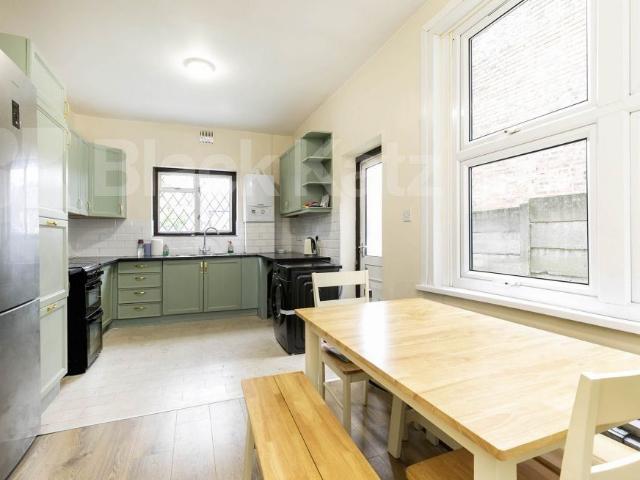 House for rent in Harringay, Greater London