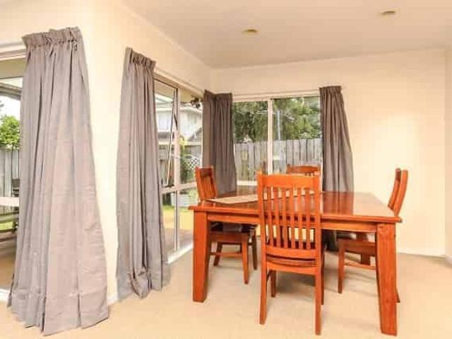 House for rent in Howick, Oroua County