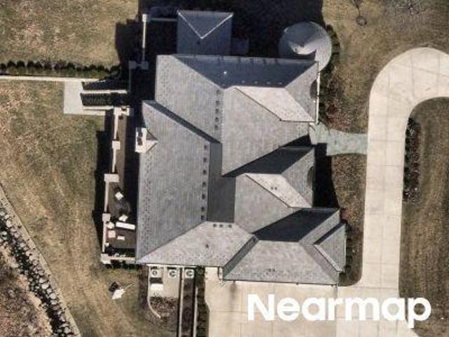 House for sale in Illinois