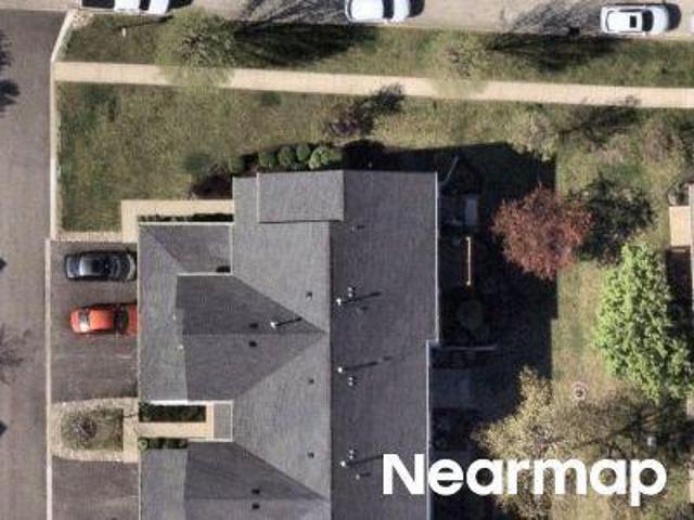 Townhouse for sale in Lake Villa