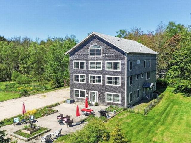 House for sale in Blue Hill, Maine