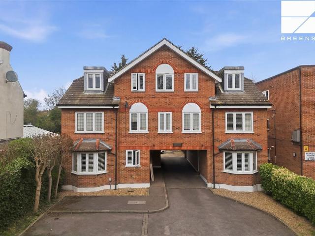 Apartment for rent in Highams Park, Greater London