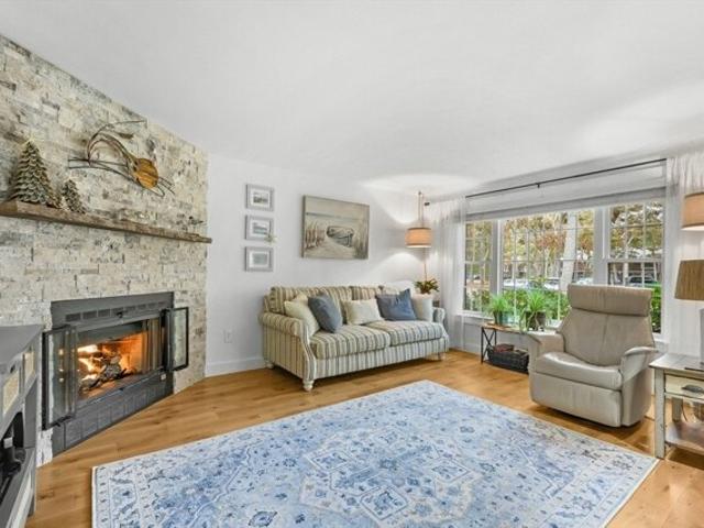 Condo for sale in Mashpee, Massachusetts