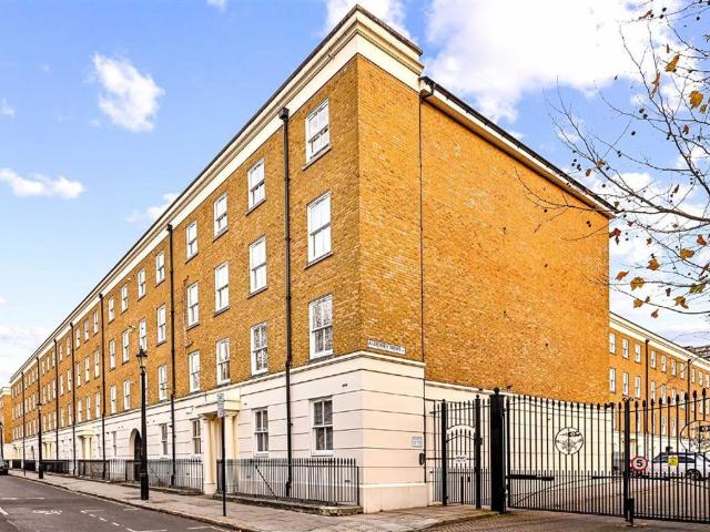 Apartment for rent in The Borough, Greater London