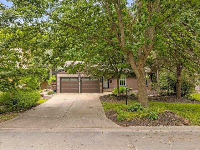House for sale in Prairie Village