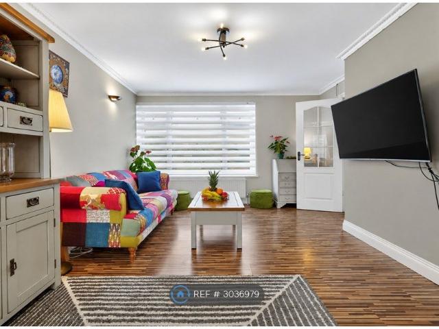 House for rent in Lee Chapel, Essex