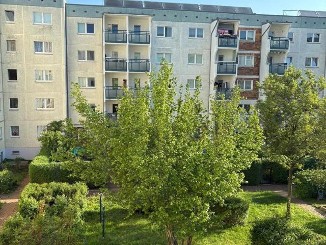 Wohnung kaufen in Marzahn-Hellersdorf, Berlin