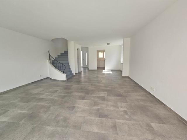 Einfamilienhaus mieten in Wallisellen, Zürich