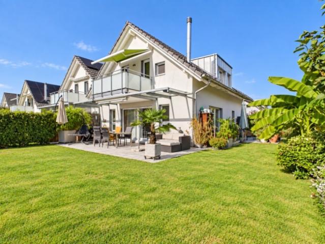 Einfamilienhaus kaufen in Mönchaltorf, Bezirk Uster