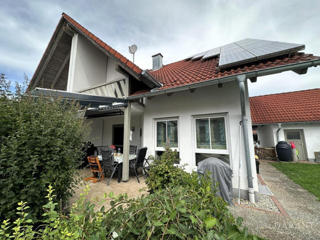 Doppelhaushälfte kaufen in Helmishofen, Kaltental