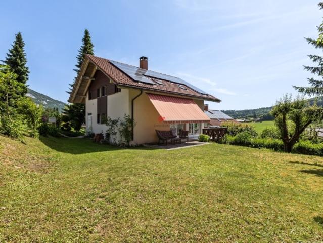 Einfamilienhaus kaufen in Orvin, Bern