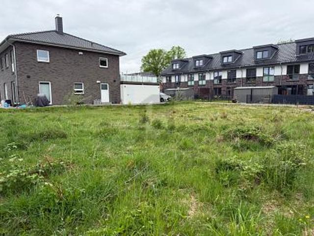 Erdgeschosswohnung mieten in Steinburg, Schleswig-Holstein
