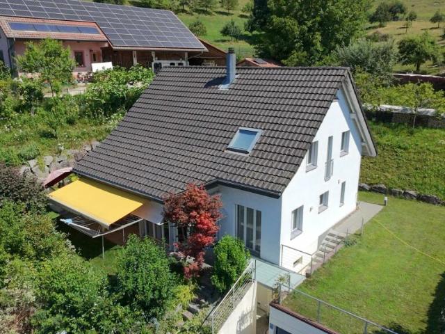 Einfamilienhaus kaufen in Gränichen, Aargau