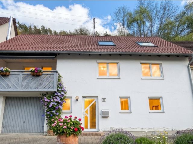 Villa kaufen in Straßberg, Zollernalbkreis