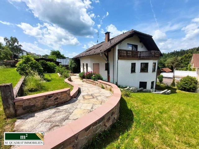Villa kaufen in Scheidt, Rheinland-Pfalz