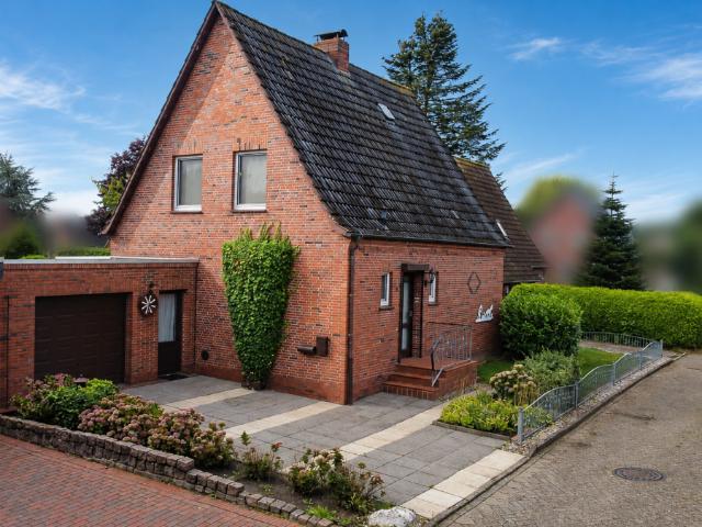 Villa kaufen in Emden, Niedersachsen