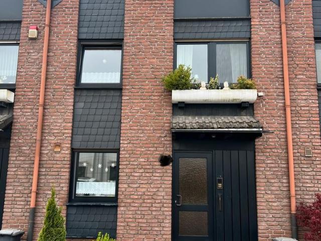 Haus kaufen in Mittelmeiderich, Duisburg