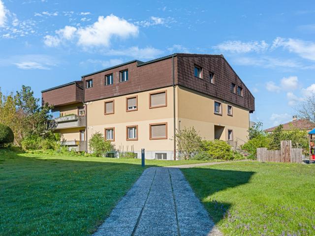 Wohnung kaufen in Muhen, Aargau