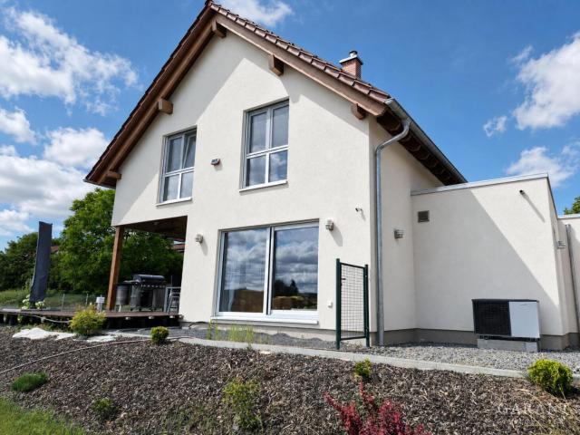 Villa kaufen in Neualbenreuth, Bayern