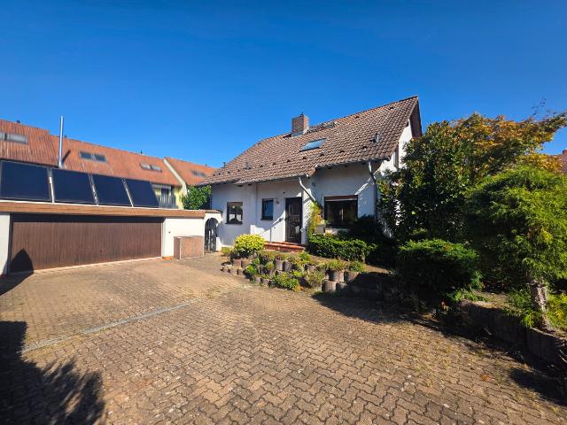 Villa kaufen in Gewerbegebiet Im Ried, Altrip