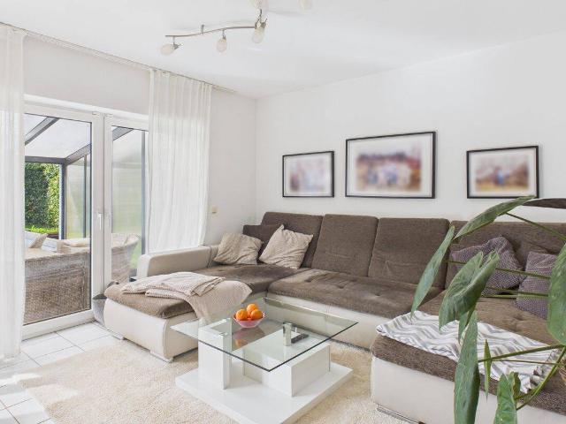 Haus kaufen in Stotzheim, Euskirchen