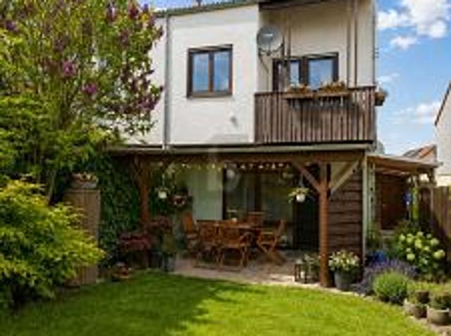 Haus kaufen in Reihenhaussiedlung Am Beuditzer Weg, Großkugel