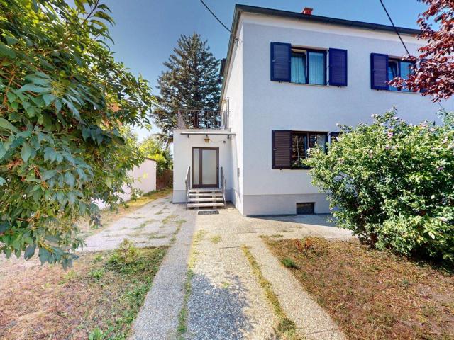 Haus kaufen in Erzherzog-Karl-Stadt, Wien
