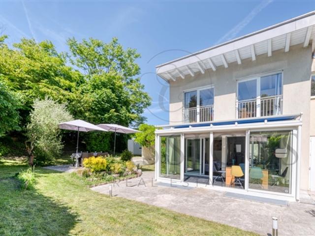 Reihenfamilienhaus kaufen in Thônex